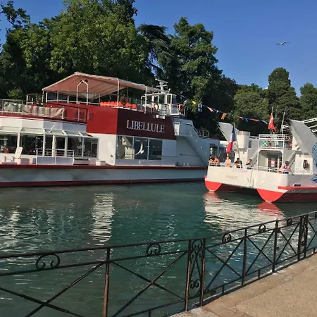 The Boat Annecy